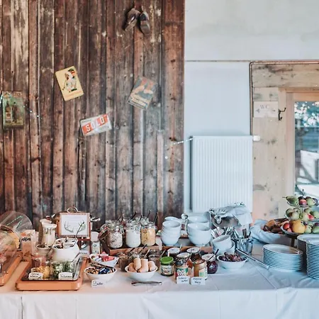 Allgaeuer Genusshotel Und Historischer Dorfgasthof Hirsch Hotel