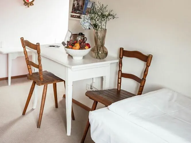 Allgaeuer Genusshotel Und Historischer Dorfgasthof Hirsch 2*