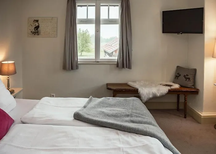 Allgaeuer Genusshotel Und Historischer Dorfgasthof Hirsch Leutkirch im Allgäu